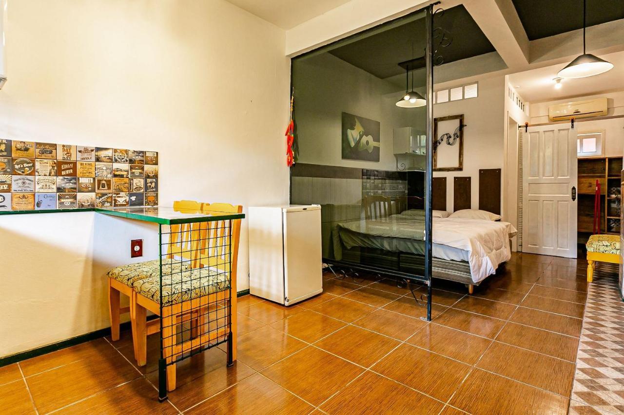 Studios Duplos E Individuais 450M Da Praia Rai フロリアノポリス エクステリア 写真